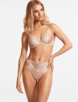 Rosie Huntington Whiteley Sexy Body