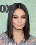 Vanessa Hudgens Sexy And Leggy