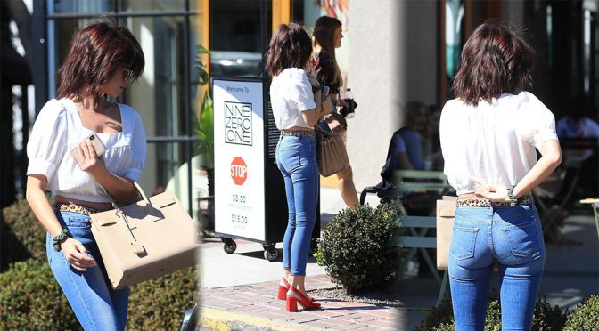 Sarah Hyland – Sexy Candids at Nine Zero One Salon in West Hollywood