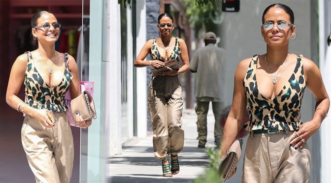 Christina Milian – Sexy Cleavage Candids in Los Angeles