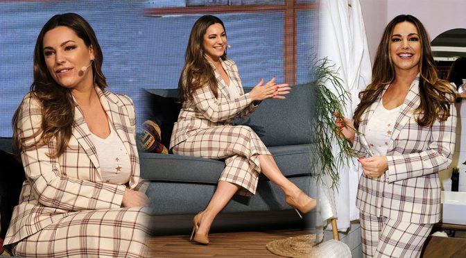 Kelly Brook – “This Morning Live” Show in Birmingham