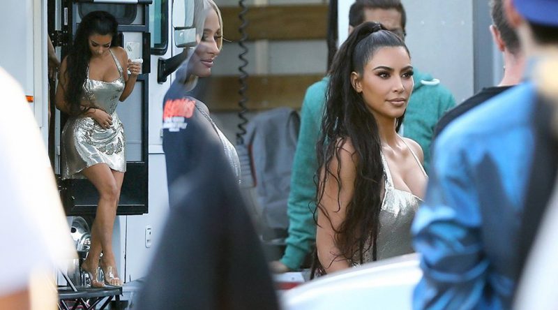 Kim Kardashian – Sexy at Paris Hilton’s Music video shoot in Los Angeles
