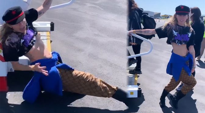 Miley Cyrus – Sexy Braless Breast Slip Video