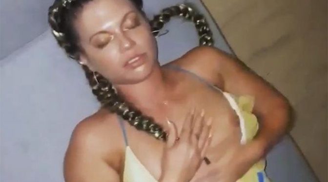 Chanel West Coast – Nipslip Video