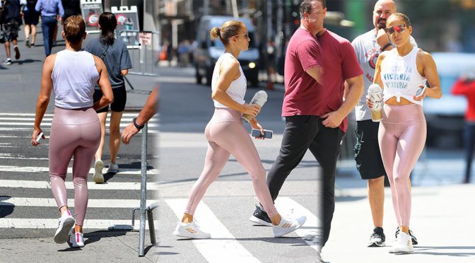 Jennifer Lopez – Sexy Big Ass in New York