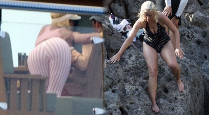 Katy Perry – Swimsuit Candids in Spain