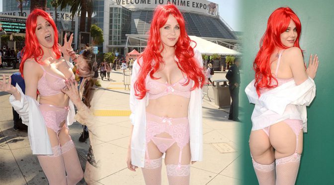 Maitland Ward – Sexy in a Lingerie at Anime Expo