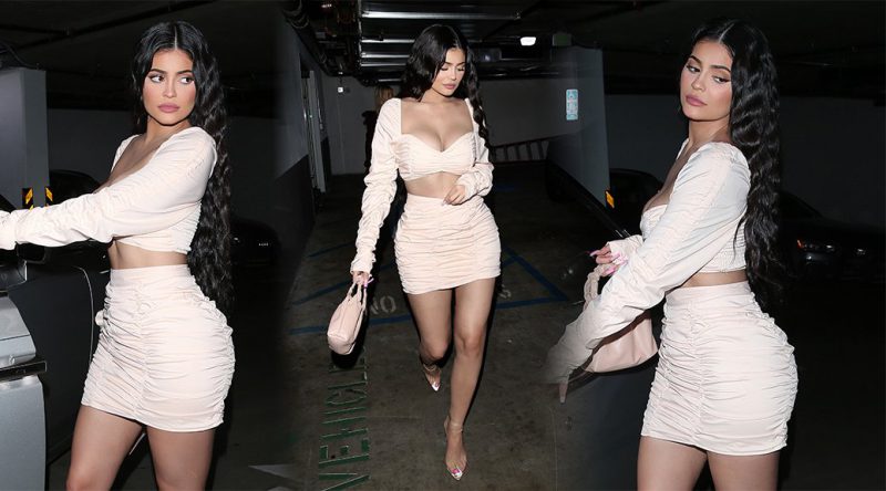 Kylie Jenner – Sexy Big Cleavage at Catch Restaurant in Los Angeles
