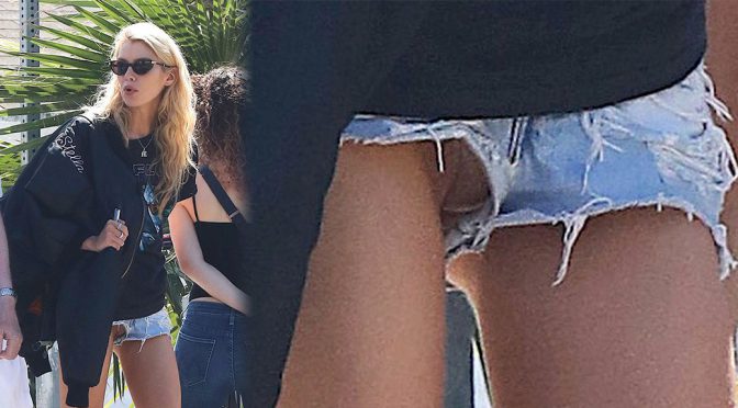 Stella Maxwell – Sexy Upskirt in Venice Beach
