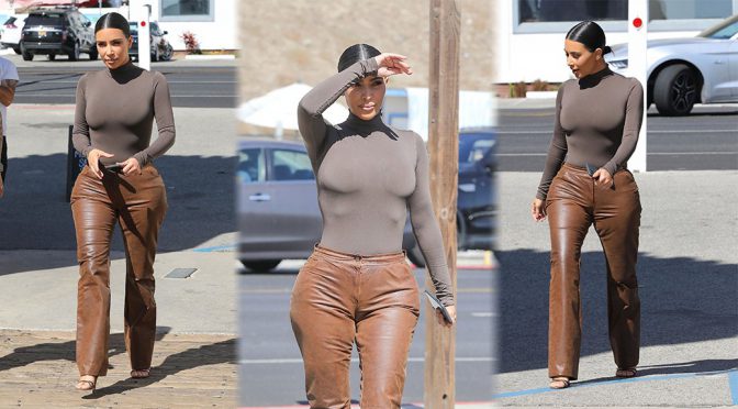 Kim Kardashian – Sexy Wide Hips at at Malibu Farm Pier Cafe in Malibu