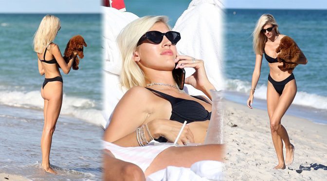 Devon Windsor – Sexy Bikini Body in a Black Bikini in Miami