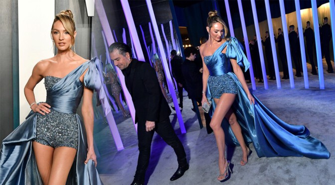 Candice Swanepoel – Sexy Legs in Beautiful Dress at 2020 Vanity Fair Oscar Party in Beverly Hills
