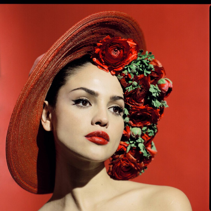 Eiza Gonzalez Contentmode