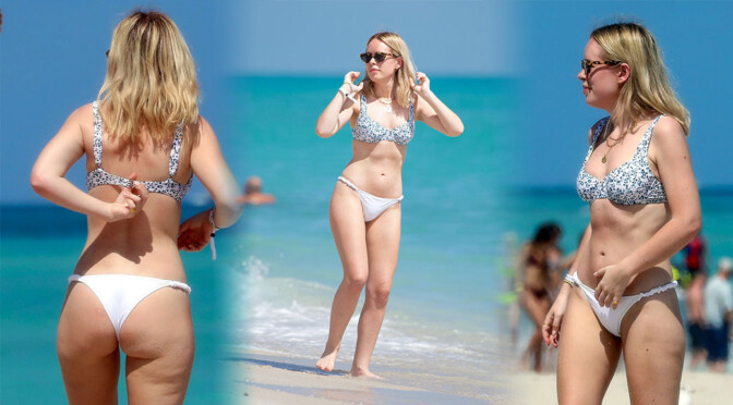 Tanya Burr – Sexy Ass in a Bikini on the Beach in Miami Beach