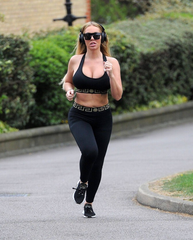 Aishleyne Horgan Wallace Big Sexy Boobs