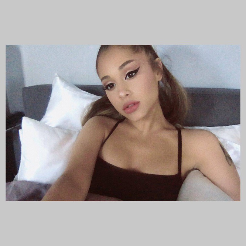 Ariana Grande Seducing Selfie