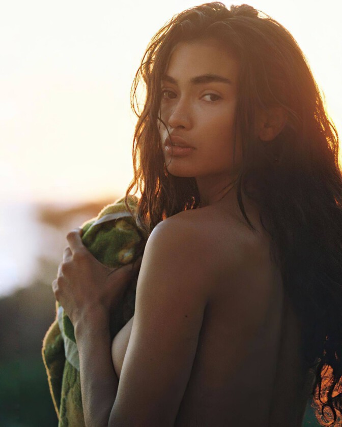 Kelly Gale Topless