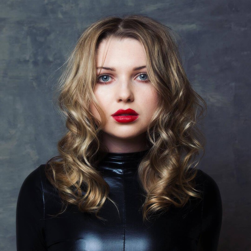 Sammi Hanratty Topless