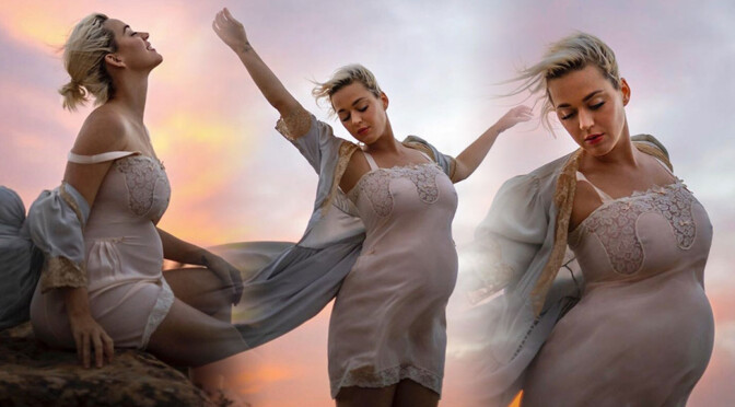 Katy Perry – Sexy Pregnant Boobs and Naked Body in “Daisies” Music Video