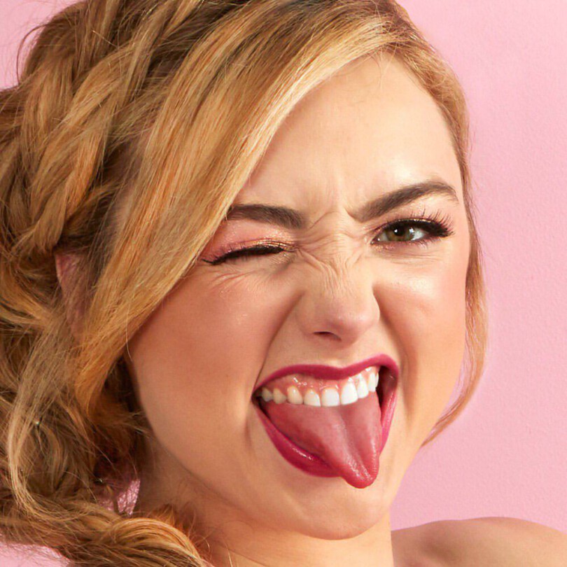 Peyton Roi List Sexy