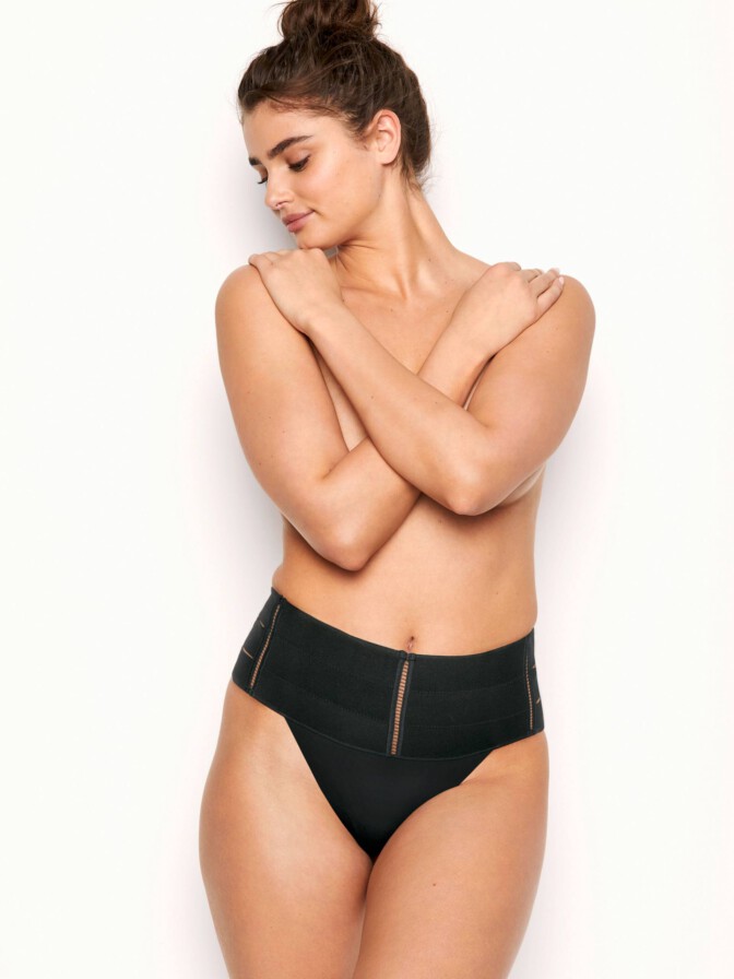 Taylor Marie Hill Sexy Bikini Body