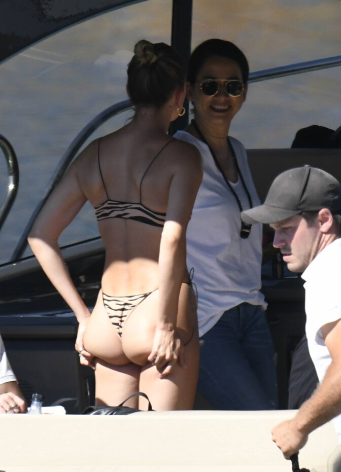 Hailey Baldwin Sexy Ass