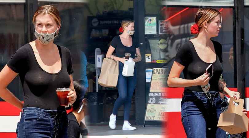 Ireland Baldwin – Big Braless Boobs at Monty’s Good Burger in Los Angeles