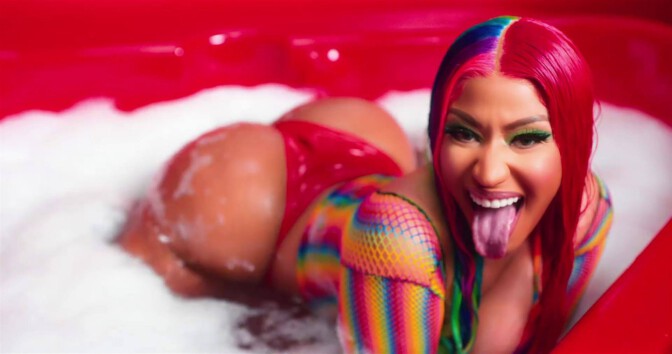 Nicki Minaj Huge Boobs And Ass