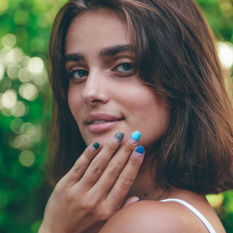 Taylor Marie Hill Sexy
