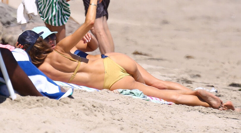 Alessandra Ambrosio – Sexy Ass in Tiny Bikini on the Beach in Malibu