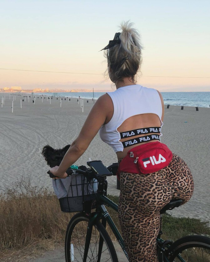 Bebe Rexha Sexy Ass