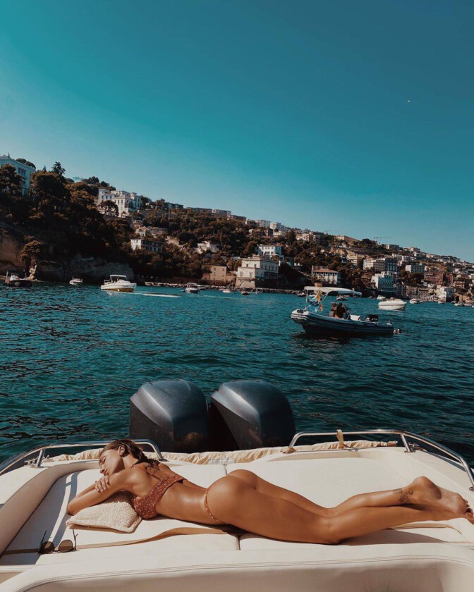 Belen Rodriguez Sexy Ass