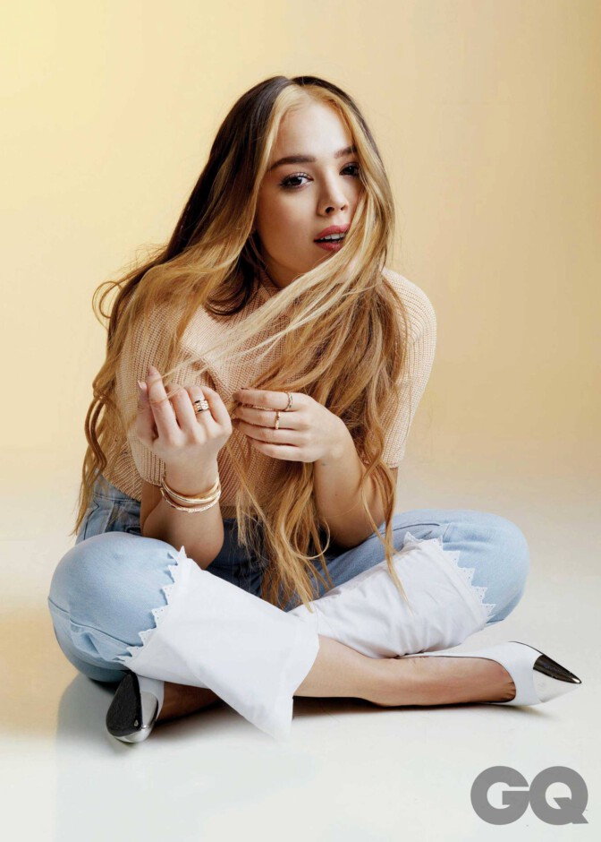 Danna Paola Sexy Photoshoot