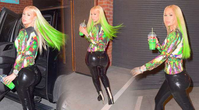 Iggy Azalea – Huge Sexy Ass in Tight Leather Pants Out in New York