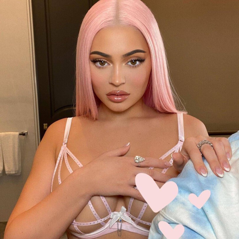 Kylie Jenner Sexy Bra