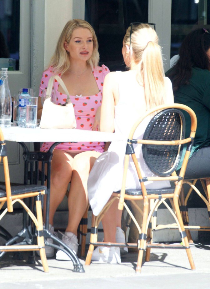 Lottie Moss Hot Upskirt