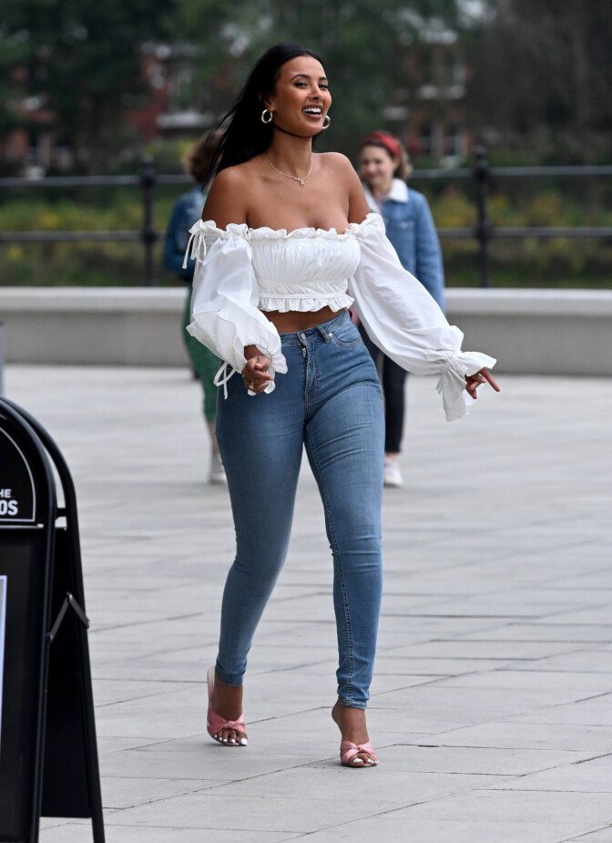 Maya Jama Sexy In Jeans