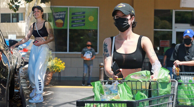 Halsey – Braless Hard Nipples Out in Los Angeles