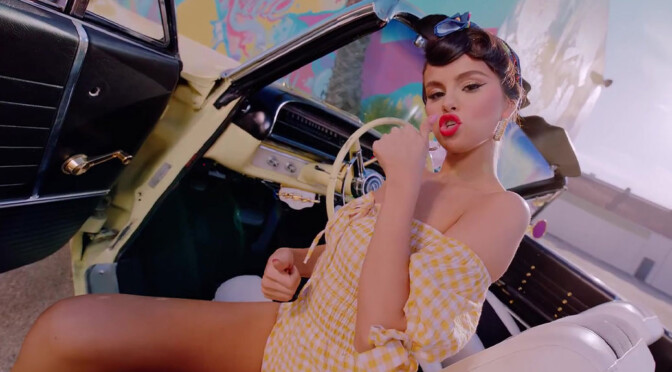 Selena Gomez – Sexy in “Ice Cream” Music Video