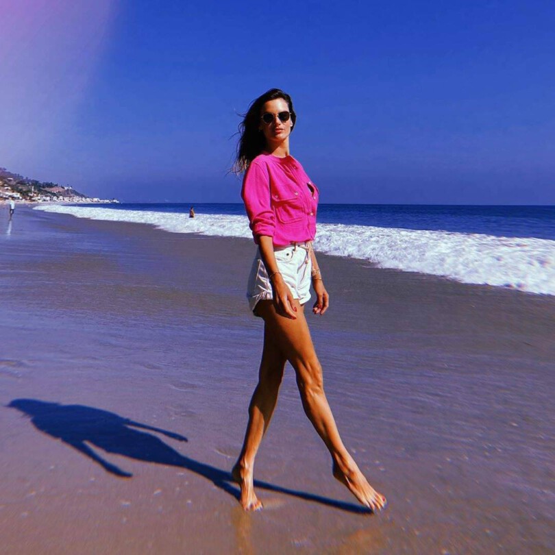 Alessandra Ambrosio Leggy At Beach