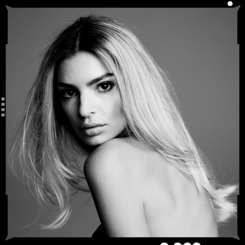 Emily Ratajkowski Topless Photoshoot