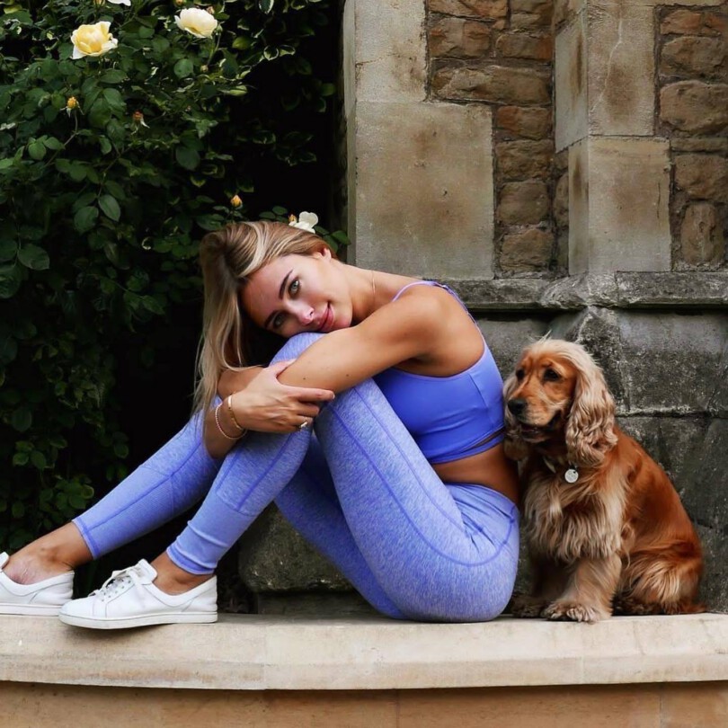 Kimberley Garner Sexy In Leggings