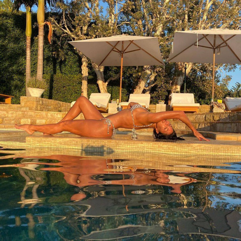 Nicole Scherzinger Sexy In Bikini