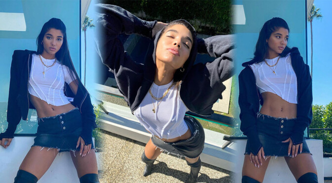 Yovanna Ventura – Sexy Body in Denim Mini Skirt
