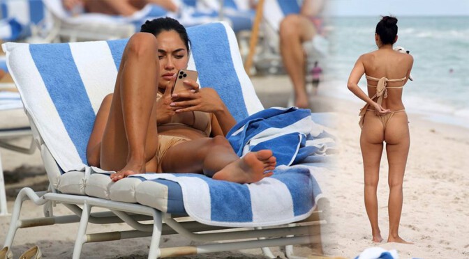 Ambra Gutierrez – Sexy Body in a Tiny Thong Bikini on the Beach in Miami Beach