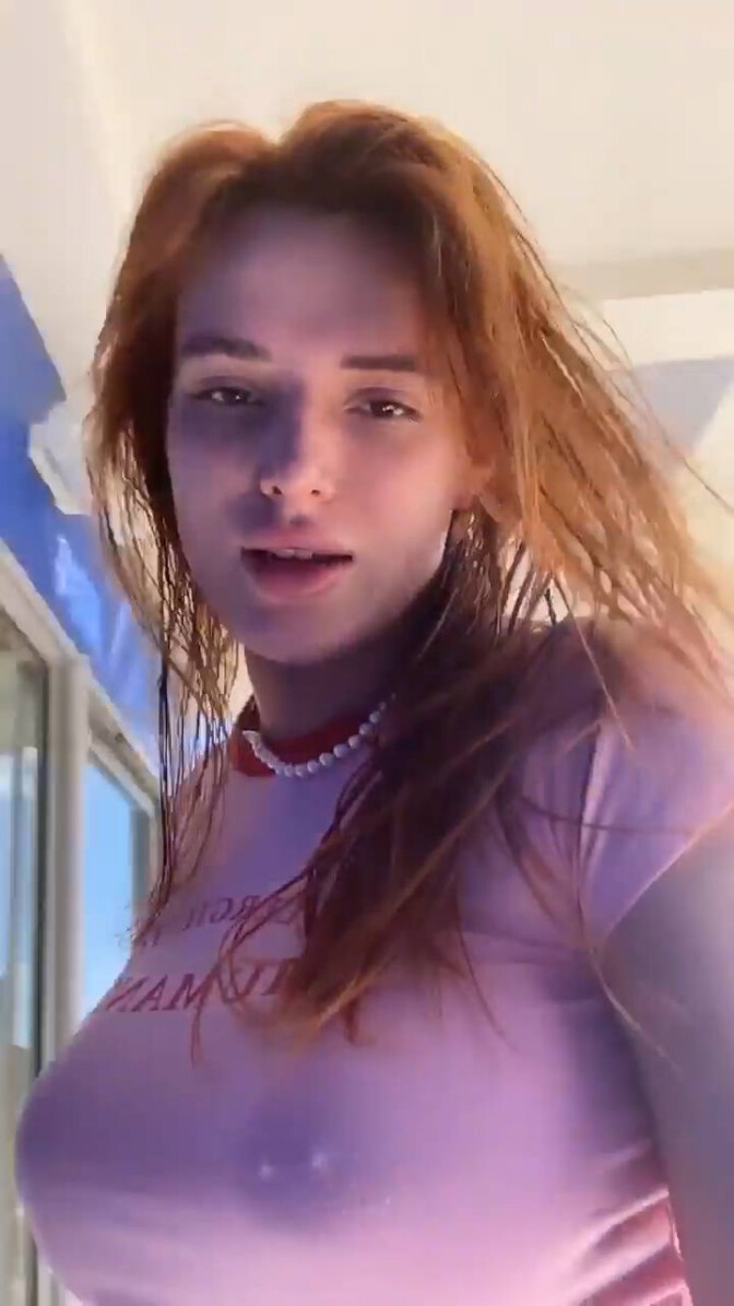 Bella Thorne Beautiful Boobs