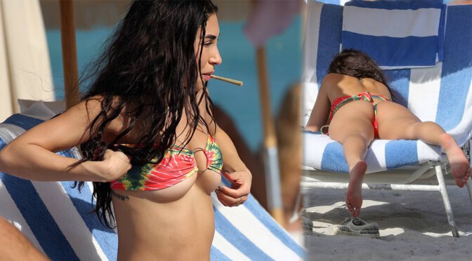 Chantel Jeffries – Beautiful Boobs and Ass in a Tiny Bikini on the Beach in Miami
