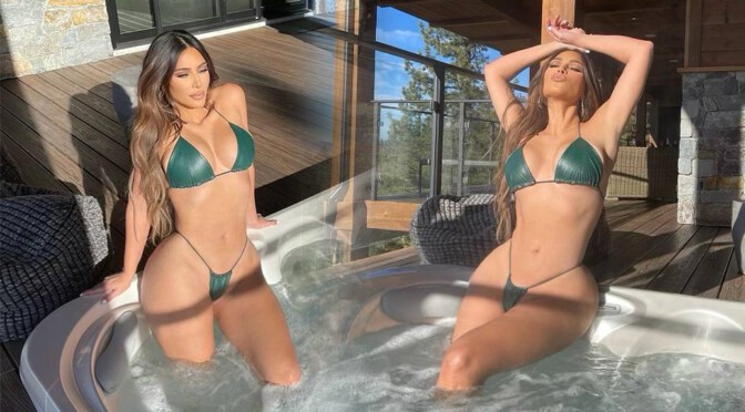 Kim Kardashian – Fantastic Body in a Tiny String Bikini