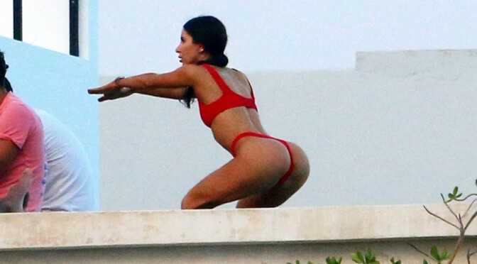 Jen Selter – Sexy Ass in a Thong BIkini at a Photoshoot Set in Mexico