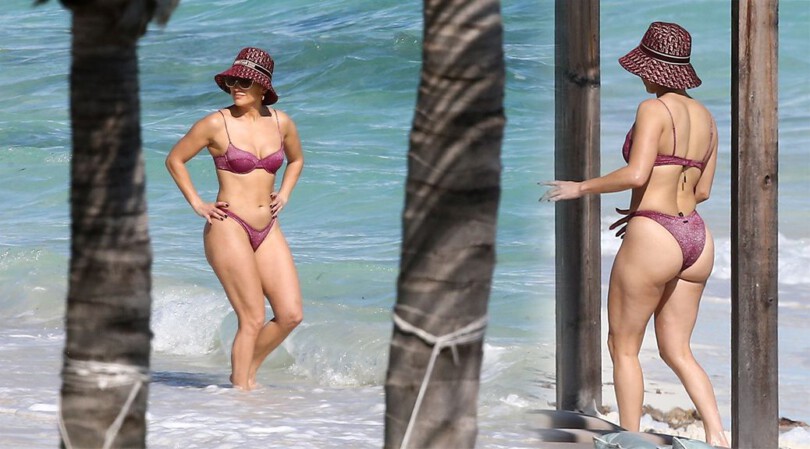 Jennifer Lopez – Fantastic Body and Sexy Ass in a Little BIkini in the Turks and Caicos Islands
